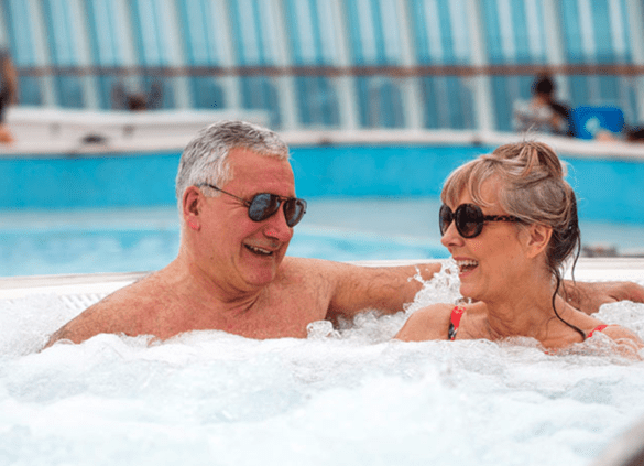 Fred. Olsen Cruise Lines, Balmoral, Pool 0.png